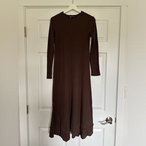 Brown sweater dress, size S. Zara.
